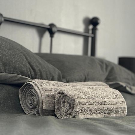 Hotel The Tipsy Coo Bridge of Earn Exteriér fotografie